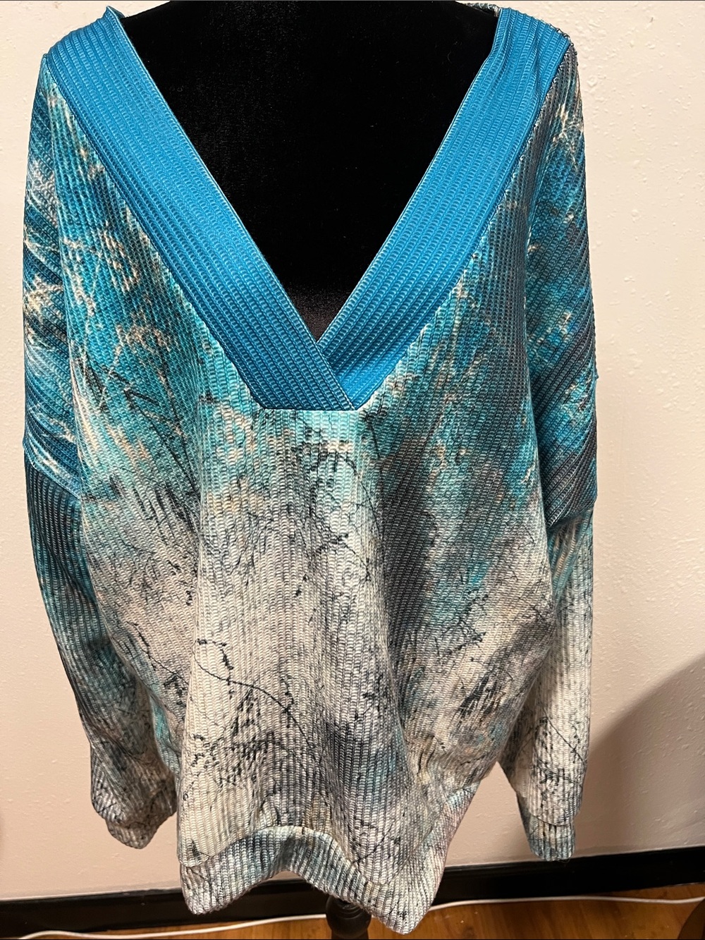 Woven Blue Marble V-Neck Sweater